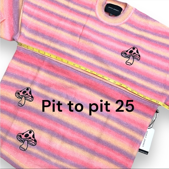 NWT Spirit Jersey Psychedelic Mushroom Knit
Sweater Size unisex Med - Picture 9 of 9